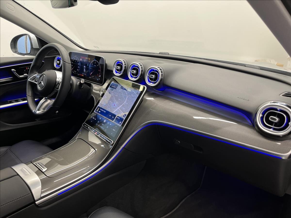 Mercedes-Benz Třídy C Kombi 2,0 l 145 kw