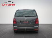 Volkswagen Touran 6