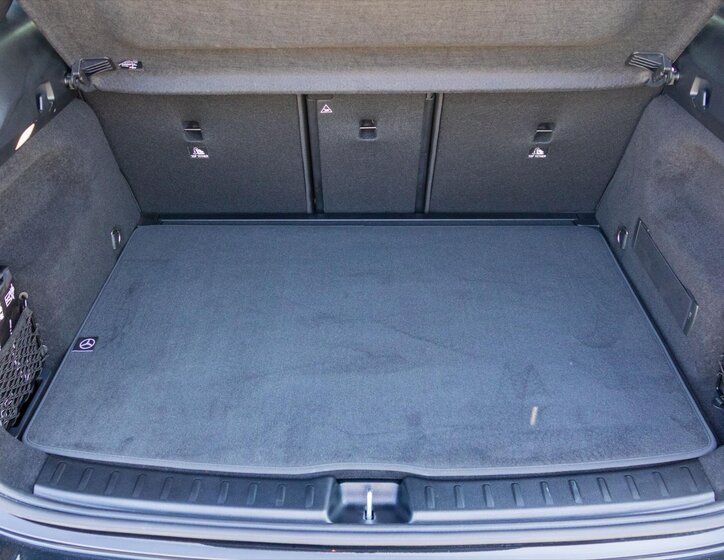 Mercedes-Benz GLA 10