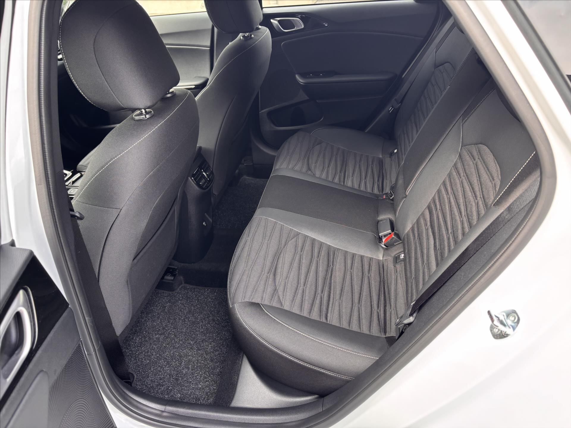 KIA ProCeed Kombi 1,5 l 103 kw