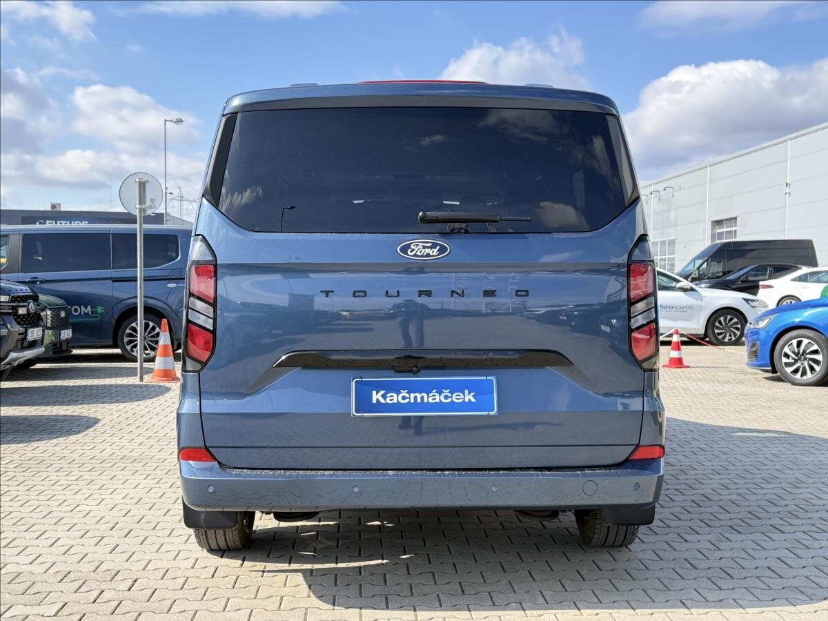 Ford Tourneo Custom MPV 2,0 l 125 kw