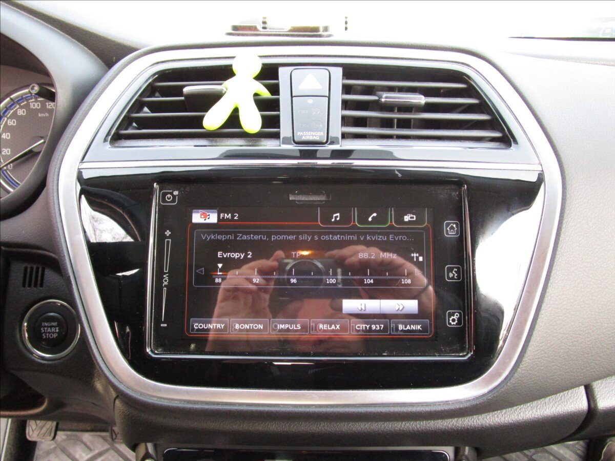 Suzuki SX4 Hatchback 998,0 82 kw