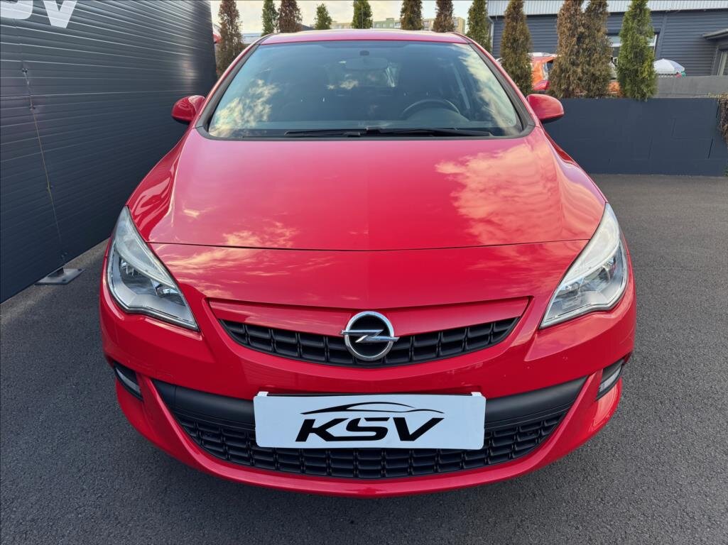 Opel Astra Hatchback 1,4 l 103 kw