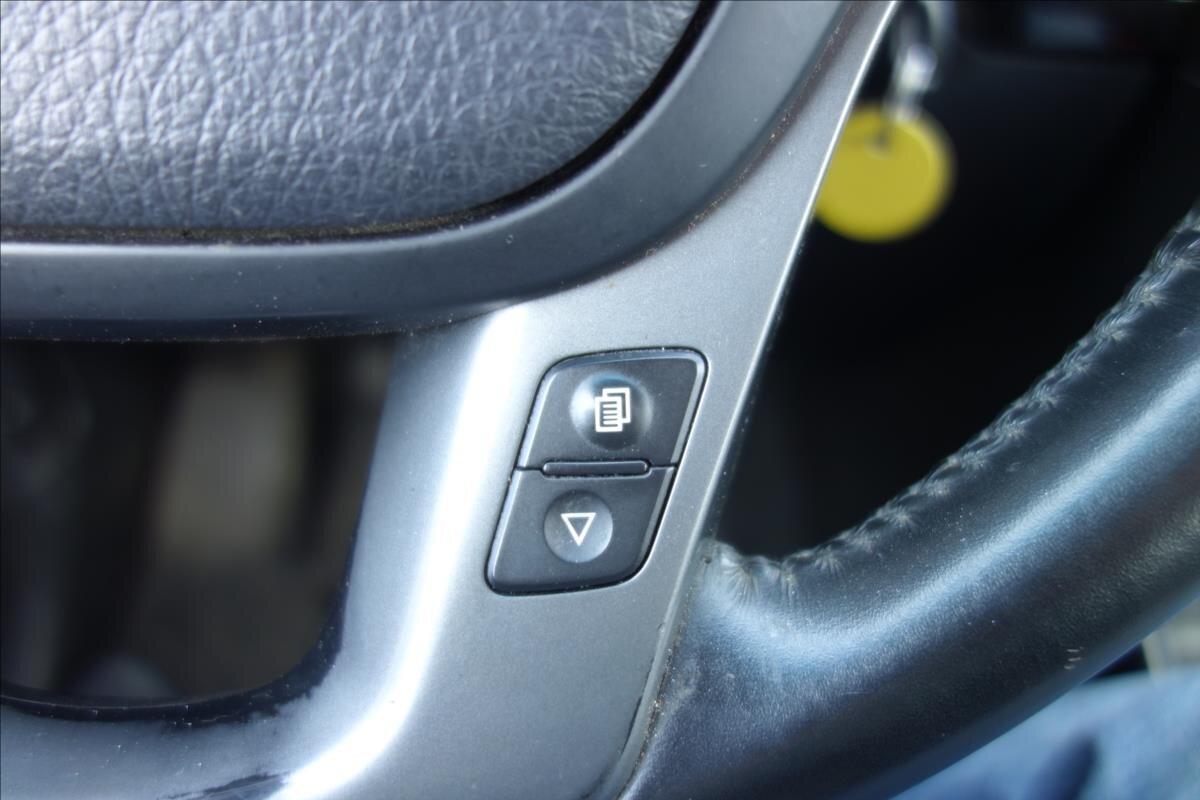 KIA Sorento SUV / Terénní 2,2 l 145 kw