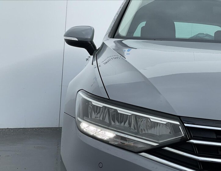 Volkswagen Passat Kombi 1,5 l 110 kw