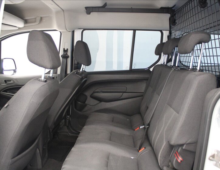 Ford Transit Connect 6