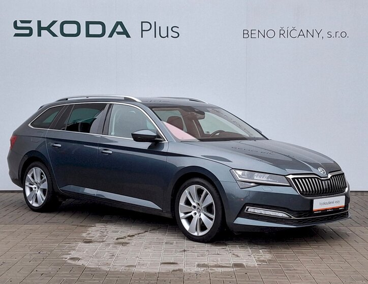 Škoda Superb 10