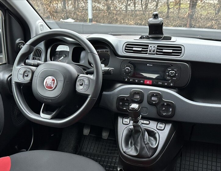 Fiat Panda Hatchback 875,0 63 kw