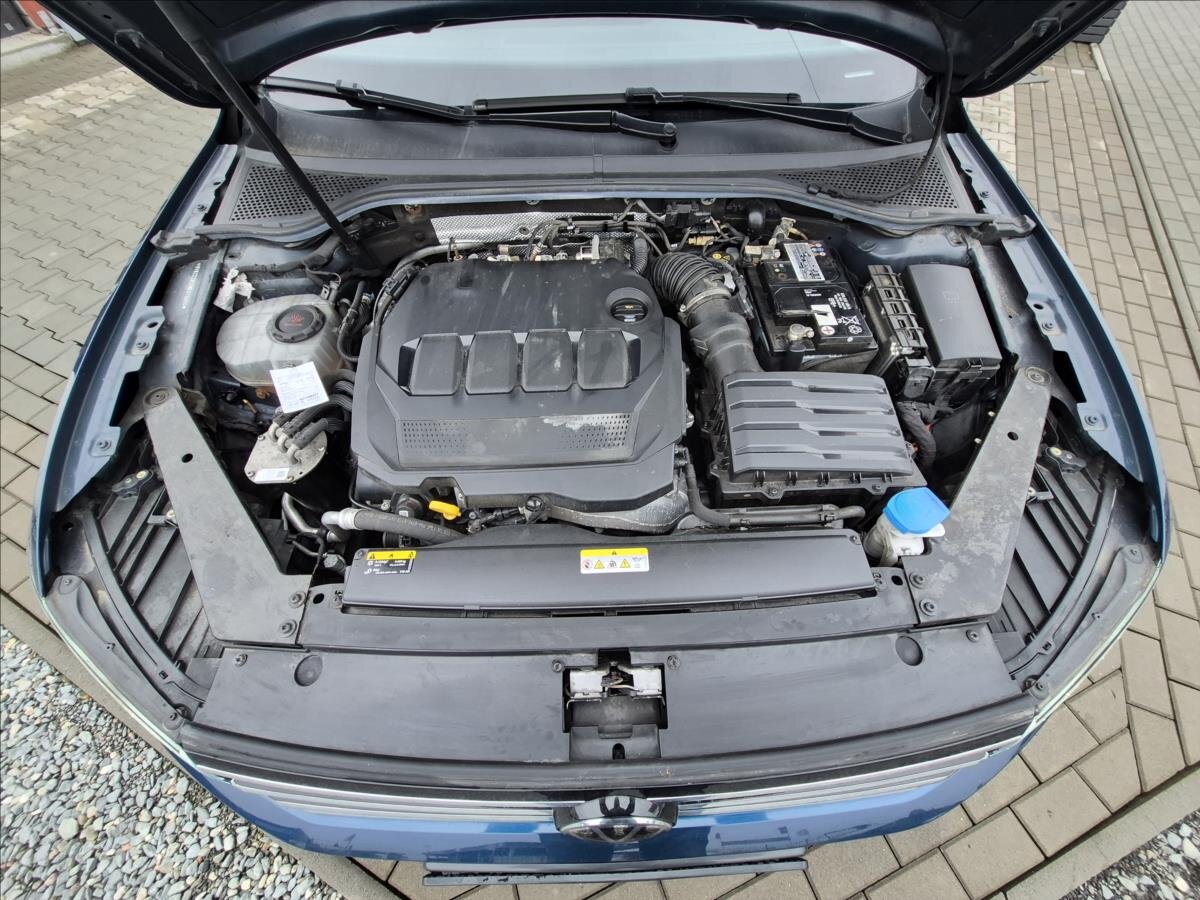 Volkswagen Passat Kombi 2,0 l 110 kw