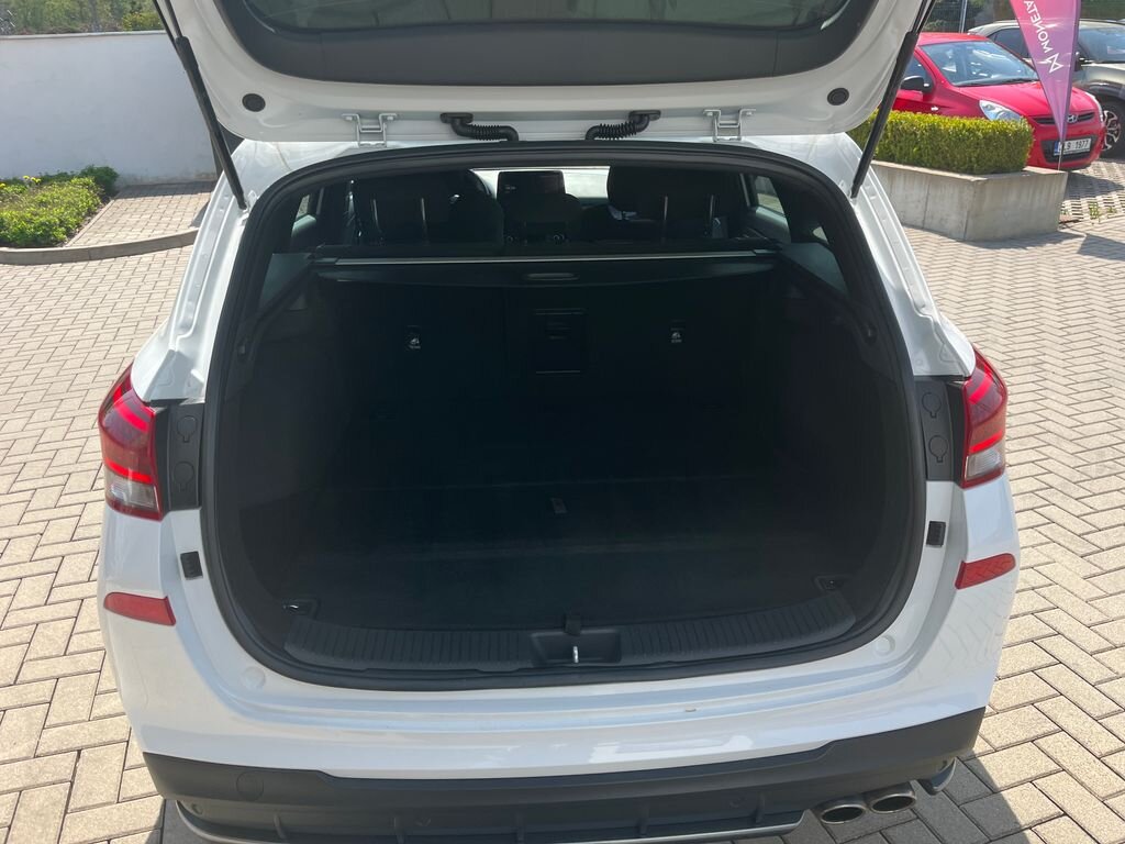 Hyundai i30 Kombi 1,5 l 118 kw