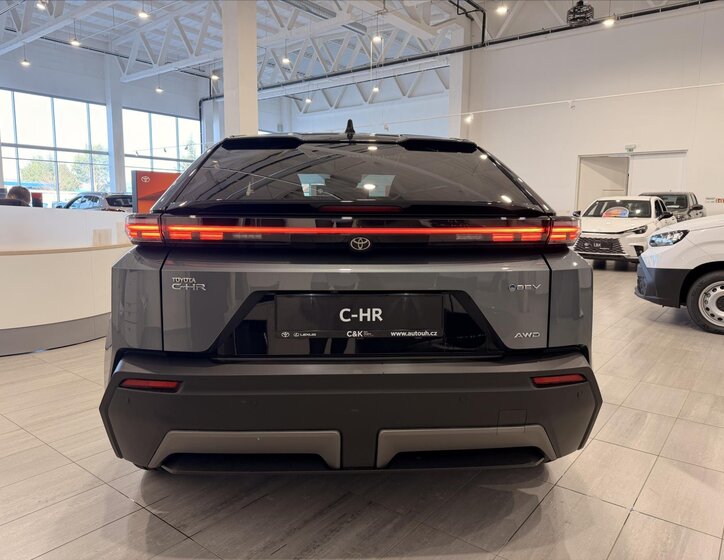 Toyota C-HR SUV / Terénní 0,0 252 kw