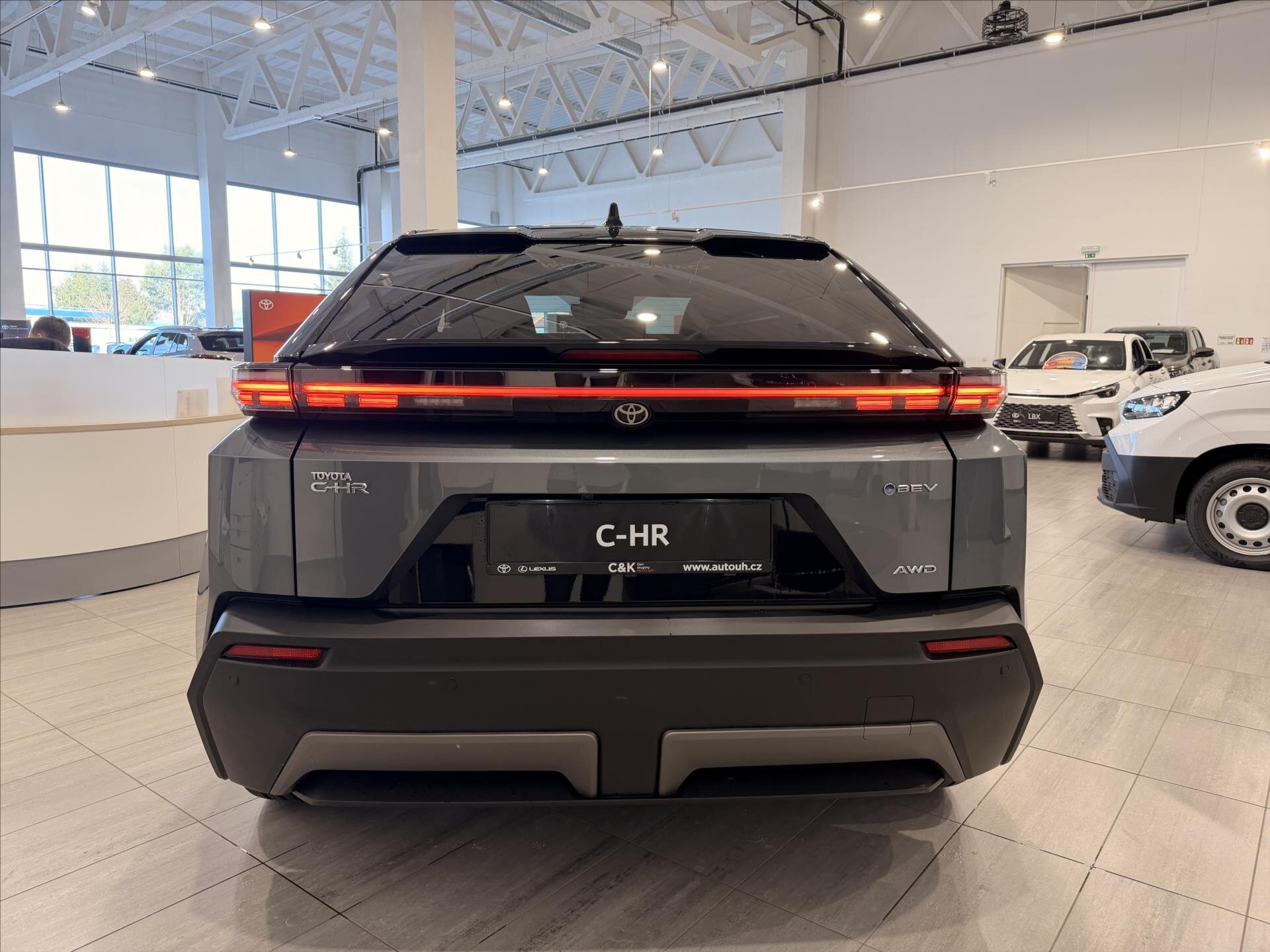 Toyota C-HR SUV / Terénní 0,0 252 kw