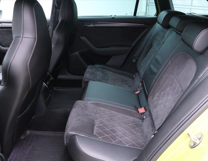 Škoda Superb Kombi 2,0 l 147 kw