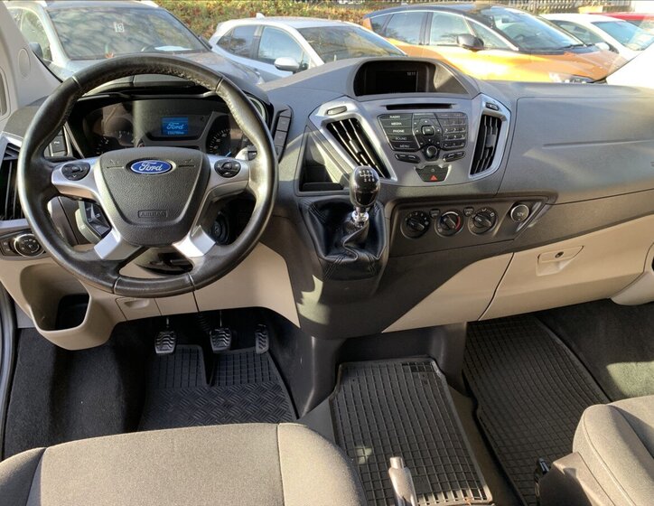 Ford Tourneo Custom VAN-Minibus 2,0 l 125 kw
