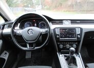 Volkswagen Passat Kombi 1,6 l 88 kw