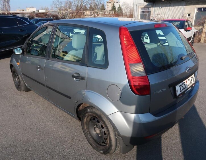 Ford Fiesta Hatchback 1,3 l 51 kw