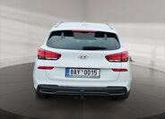 Hyundai i30 4