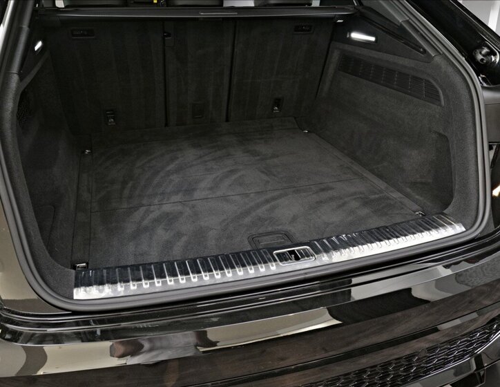 Audi RS Q8 SUV / Terénní 4,0 l 441 kw