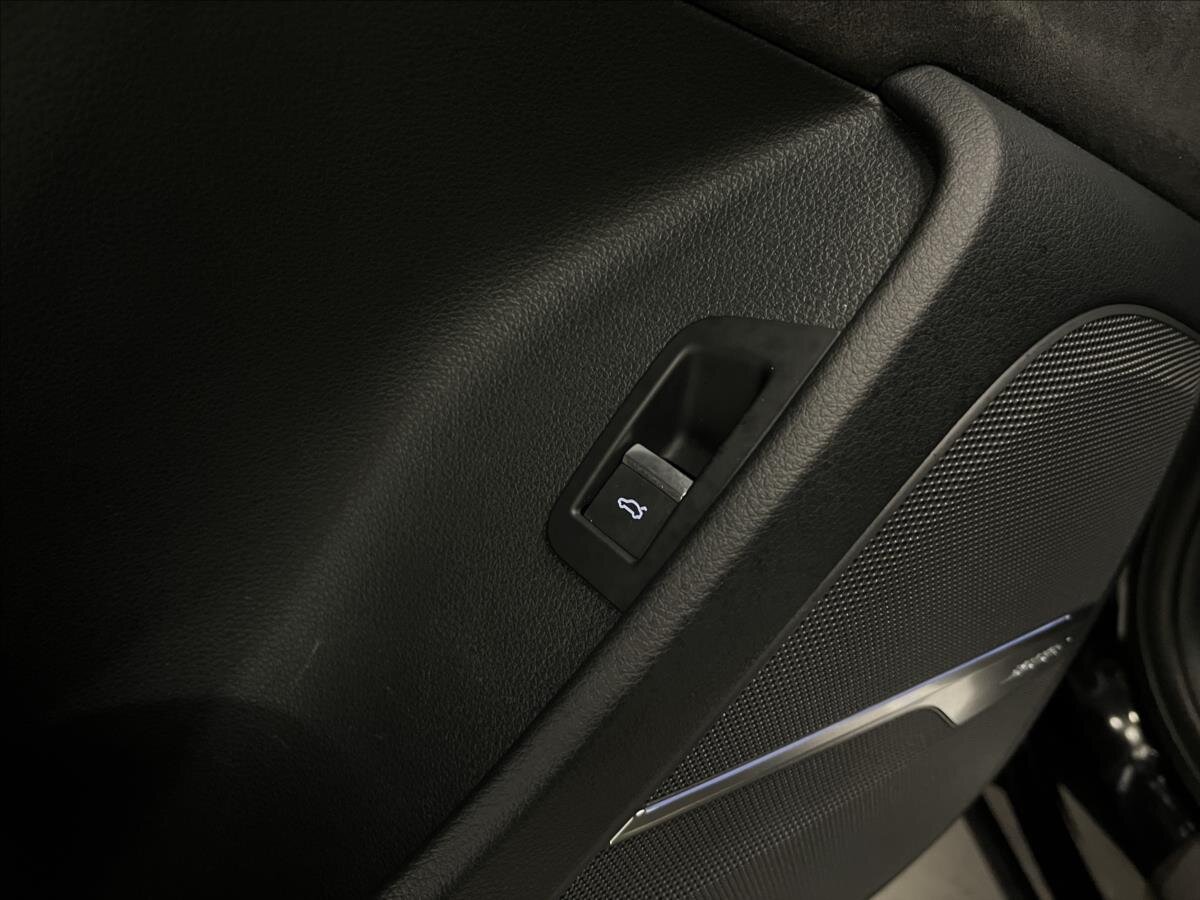 Audi SQ7 Kombi 4,0 l 320 kw