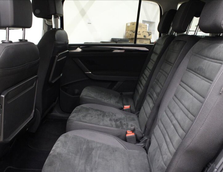 Volkswagen Touran Kombi 2,0 l 110 kw