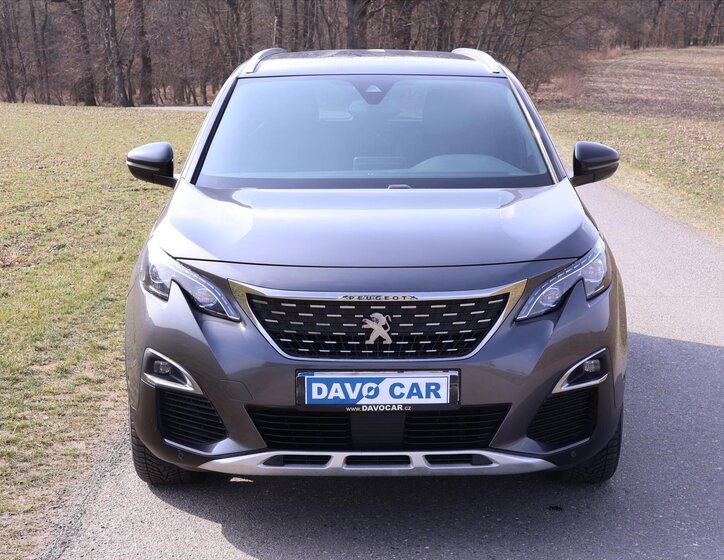 Peugeot 5008 SUV / Terénní 1,2 l 96 kw