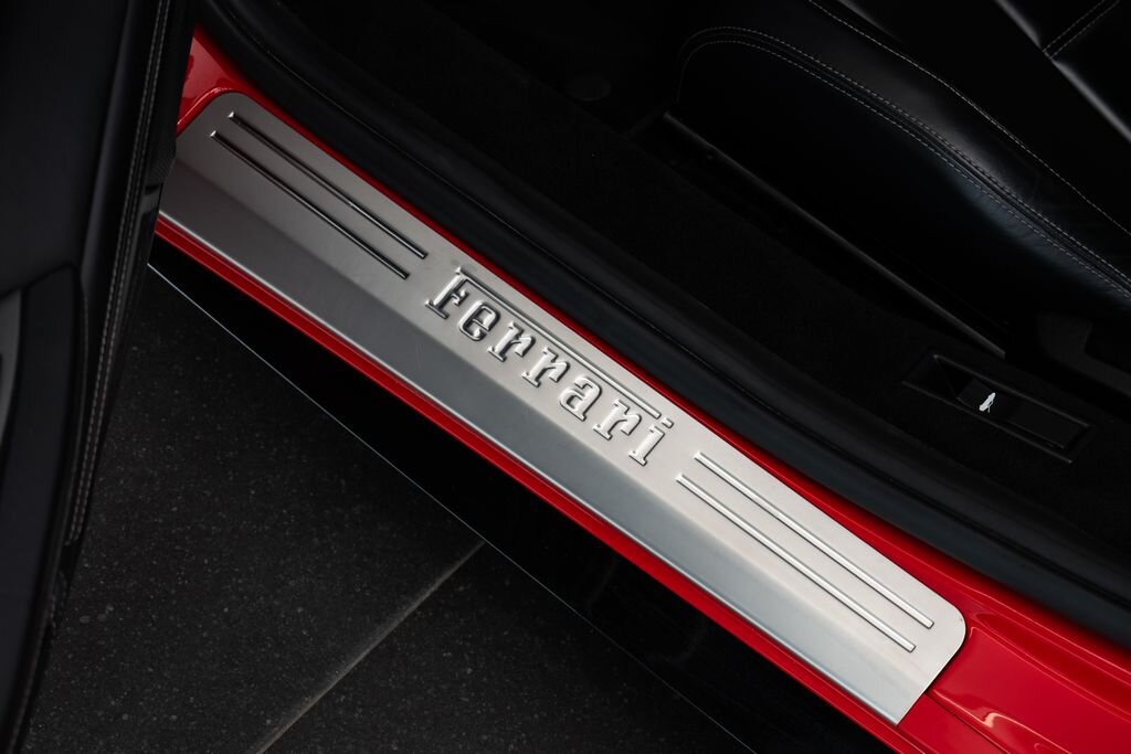 Ferrari 458 Kupé 4,5 l 416 kw