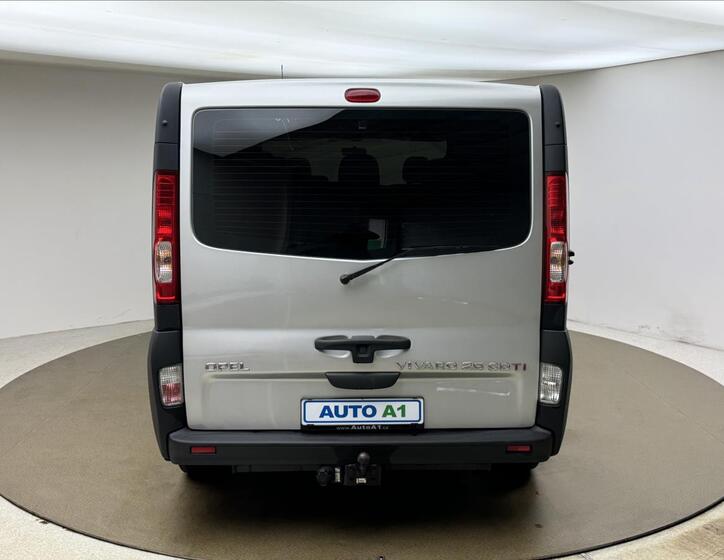 Opel Vivaro 5