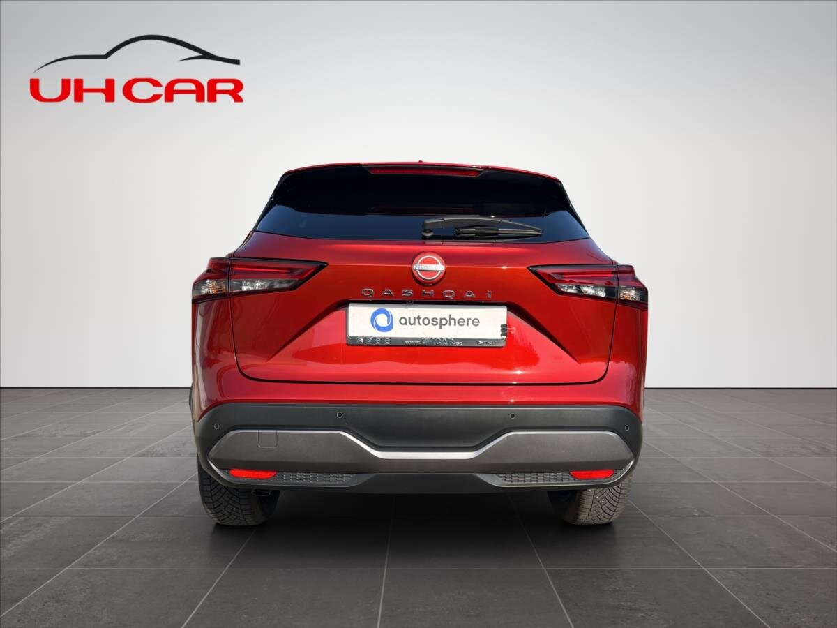 Nissan Qashqai SUV / Terénní 1,3 l 116 kw