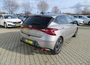 Hyundai i20 9