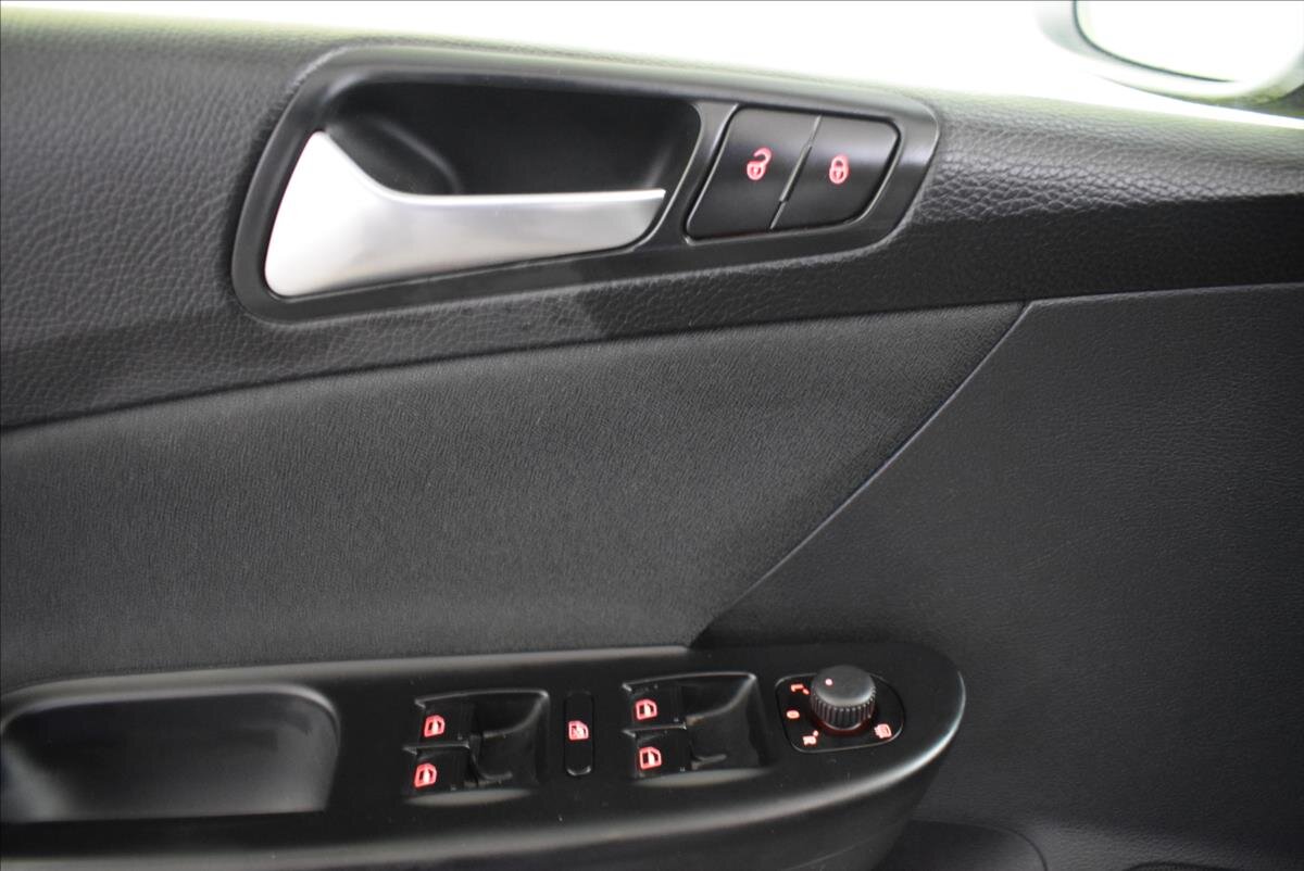 Volkswagen Passat Kombi 2,0 l 81 kw