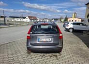 Hyundai i30 Kombi 1,6 l 84 kw