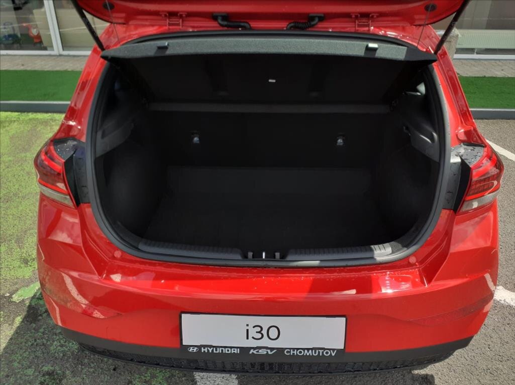 Hyundai i30 Hatchback 998,0 85 kw