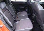 Volkswagen T-Cross 12