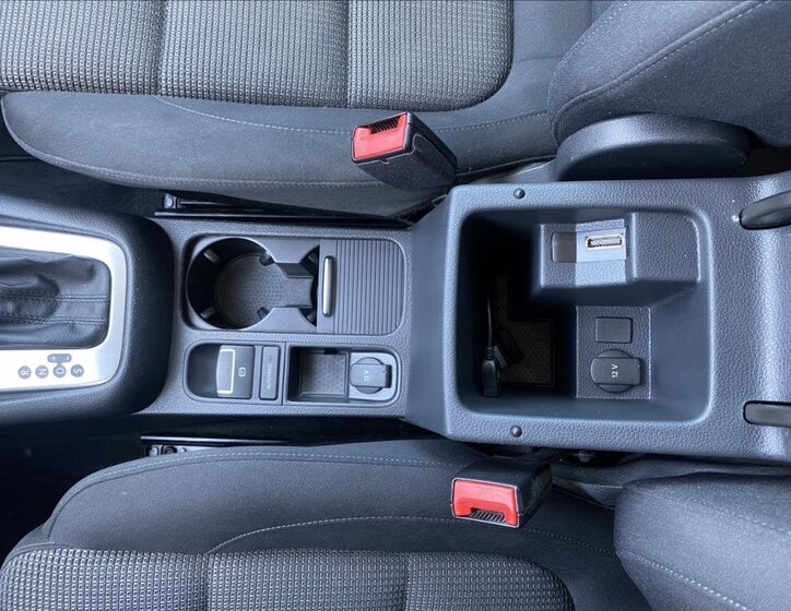 Volkswagen Sharan MPV 2,0 l 103 kw