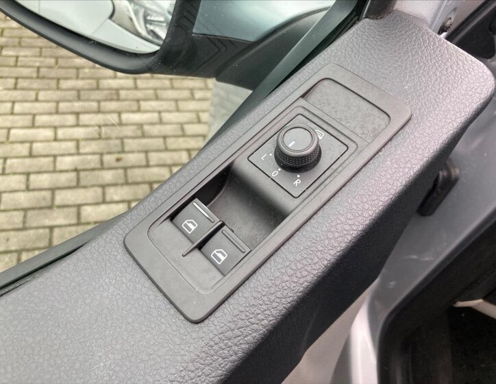 Volkswagen Transporter Ostatní 2,0 l 110 kw