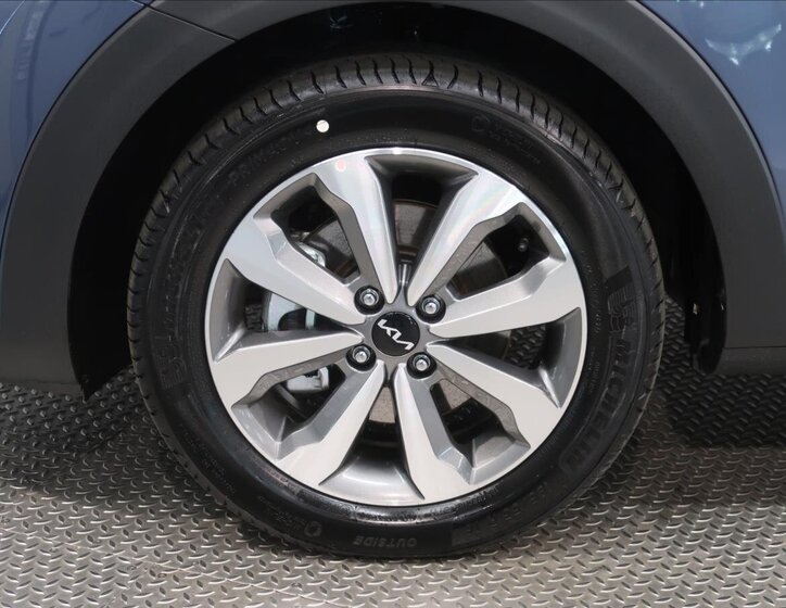 KIA Stonic SUV / Terénní 998,0 74 kw