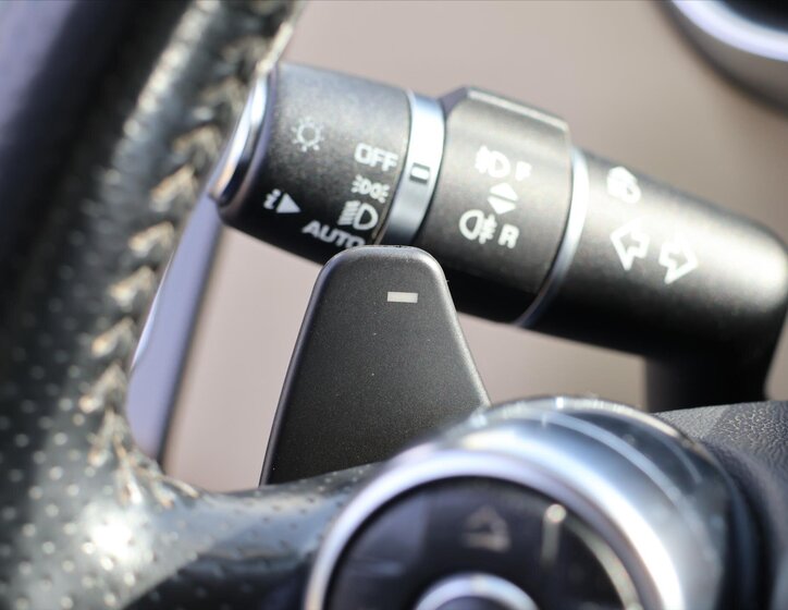 Land Rover Range Rover Sport SUV / Terénní 3,0 l 215 kw