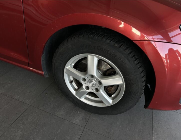 Volkswagen Golf Hatchback 1,2 l 77 kw