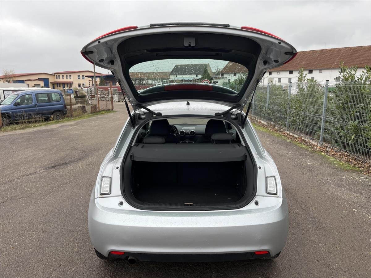 Audi A1 Hatchback 1,6 l 77 kw