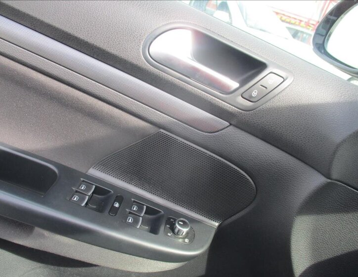 Volkswagen Golf Kombi 1,4 l 90 kw