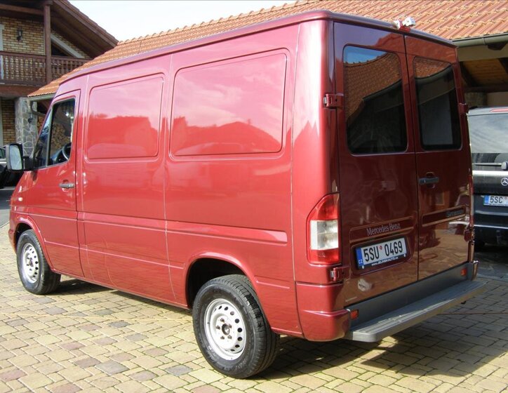 Mercedes-Benz Sprinter 3
