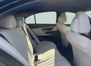 Mercedes-Benz Třídy E Sedan / Limuzína 2,0 l 145 kw