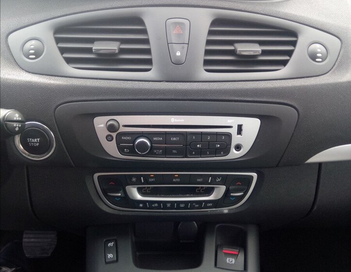 Renault Scénic MPV 1,5 l 81 kw