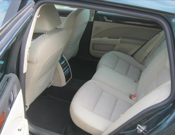 Škoda Superb 11