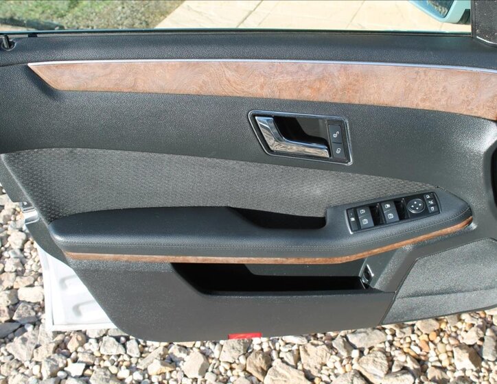 Mercedes-Benz Třídy E Kombi 2,1 l 125 kw