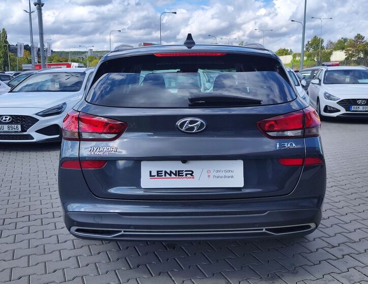 Hyundai i30 6