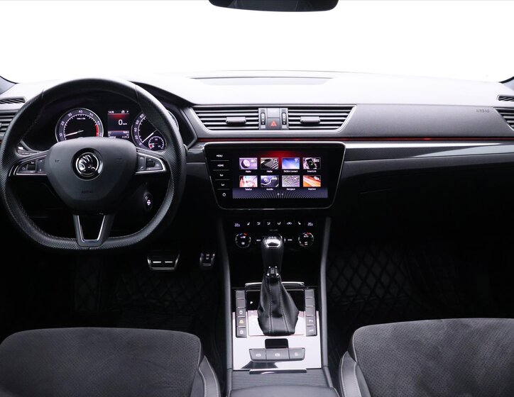 Škoda Superb Kombi 2,0 l 162 kw