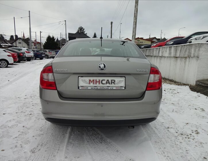 Škoda Rapid 6