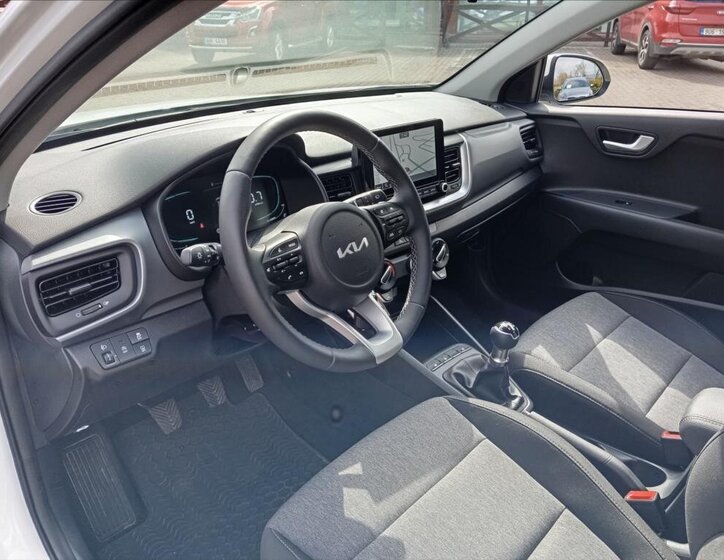 KIA Stonic SUV / Terénní 1,2 l 58 kw