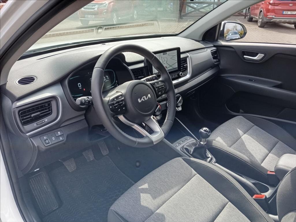 KIA Stonic SUV / Terénní 1,2 l 58 kw